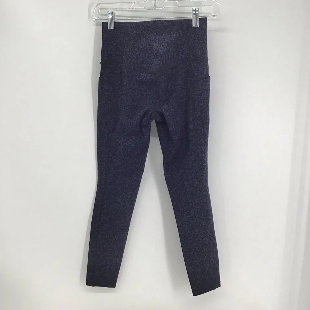 Athleta Women’s Salutation Gravel Pocket Athletic Leggings Black/Blue Size XS - Picture 3 of 8